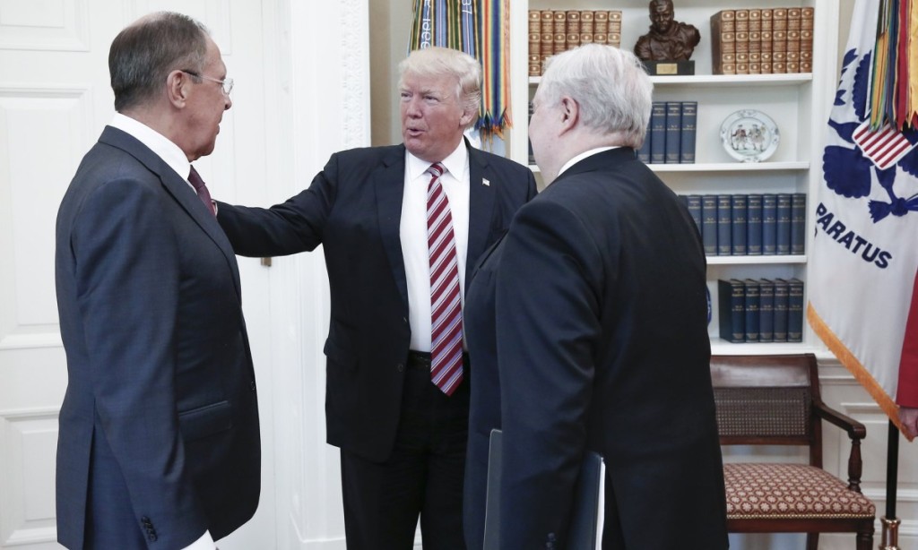Tai, kad į susitikimą Baltuosiuose rūmuose atvyks ir Rusijos ambasadorius, JAV žiniasklaida  nežinojo. Scanpix nuotr.
