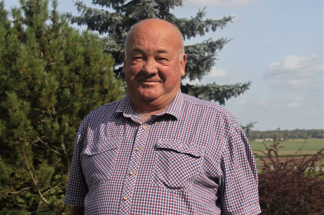 Iš Radviliškio rajono į Meironiškius Algimantas Kriaučiūnas atsikraustė 1978 metais. Prieš pradedant vadovauti kaimo kapelai vyras dešimt metų ėjo Meironiškių žemės ūkio bendrovės vadovo pareigas./Džestinos Borodinaitės nuotr.